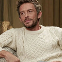 Men's Traditional Heavyweight Aran Sweater White Lifestyle Gaelsong