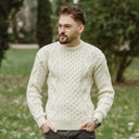 Men's Traditional Heavyweight Aran Sweater White Lifestyle Gaelsong