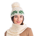 B10332 WHITE Colour Shamrock Knit Aran Bobble Hat Gaelsong