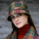 B10156AUTUMN Ladies Irish Tweed Flapper Cap Autumn Side View Gaelsong
