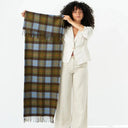 Ladies Textured Lambswool Scarf Chesnut Blue Lifestyle Gaelsong