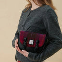 B40261 Handcrafted Harris Tweed Women's Satchel Purse Fuchsia Lifestyle Gaelsong
