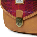 B40265 Fuchsia Colour Authentic Handwoven Harris Tweed Saddle Bag Closeup Closure View Gaelsong