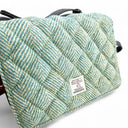 B40283 Handwoven Ladies Harris Tweed Quilt Shoulder Bag Turquoise Herringbone Close Up Gaelsong
