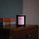D67046 Delicate Oriental Lily Scented Candle Gaelsong 