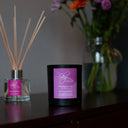 D67056 Mellow Pomegranate & Plum Natural Candle Lifestyle Gaelsong